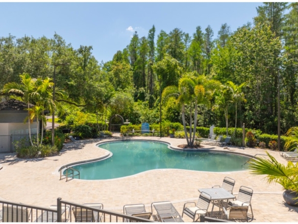 8513 Lucuya Way #202, Temple Terrace, FL33637 – TMP001