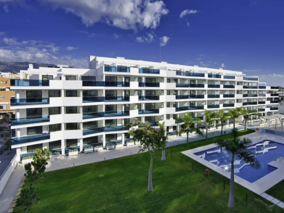 Jardines de Las Lagunas II – JDL003